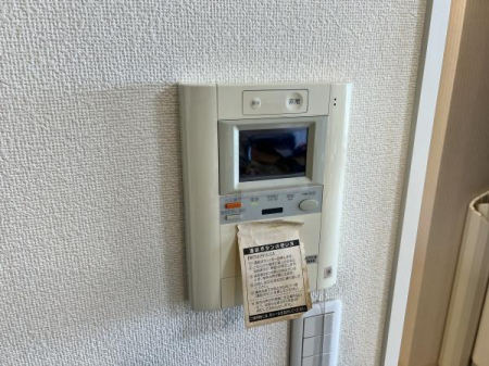 ���̑� ���j�^�[�t���C���^�[�z������A���q�������S�̖h�Ɛݔ��ł���