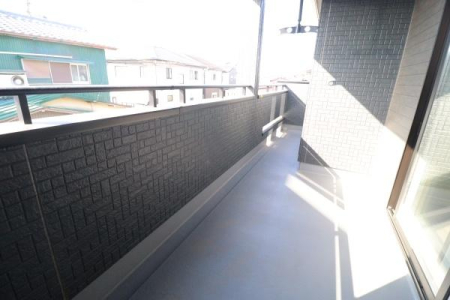 �o���R�j�[ -