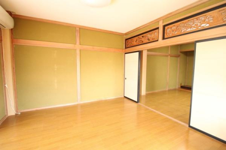 �m�� 2�K8���A�m���̗l�q�B�t���[�����O�̂��߂��|�����ȒP�ł�����ꂵ�₷���ł���(^_^)