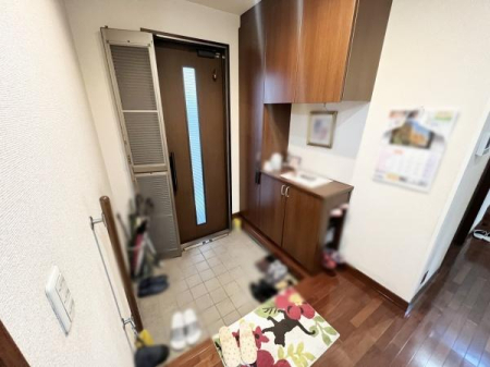 ���� ���փX�y�[�X�A�V���[�Y�{�b�N�X������̂ł��Ƒ����̌C�̎��[�����S�ł��B