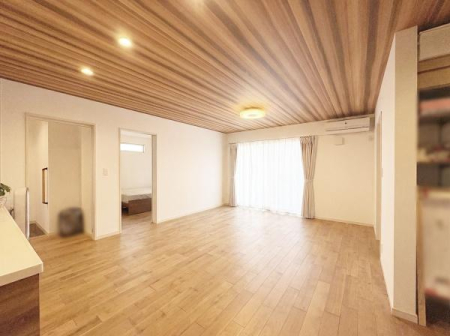 ���r���O �i�`�������e�C�X�g�̗D�����_�炩���F�g���̃t���[�����O���f�G�ȃ��r���O�I
�C���e���A���l����̂��y���݂ł��ˁ�
