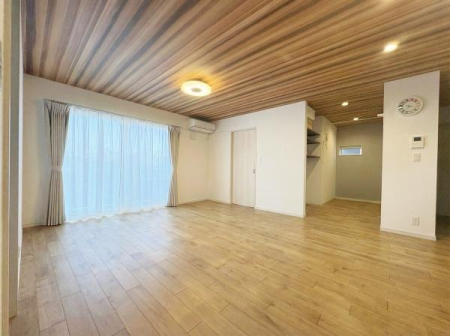 ���r���O LDK�̗l�q