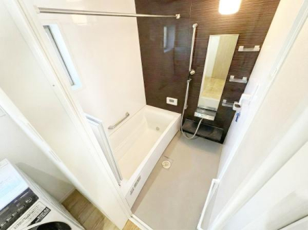 ���� ���������{�n���K�[�|�[���t����
�J�̓��E�ԕ��̓������S���Ă����󂪂ł��܂��I
���f�ڎʐ^�͉Ƌ�⏬�����������C���[�W�ł��B�����ƈقȂ�ꍇ������܂��B