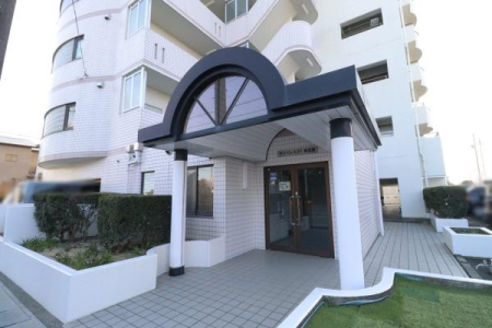 �G���g�����X -