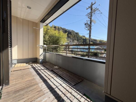 �o���R�j�[ �����t���̃C���i�[�o���R�j�[�I�����̉J�Ȃ炨������S�z�Ȃ��A�X�y�[�X�ɂ���Ƃ肪���育�Ƒ����̐��󕨂����łȂ��A�z�c��V�[�c�������̂ɂ��\���ł���