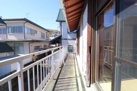 �o���R�j�[ -