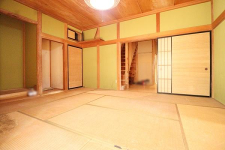 �a�� 1F�����a��
�����a��Q�L�@�h�a�H���{���\�ւ����s���\��ł��B