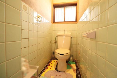 �g�C�� 1F�g�C��
�������\��