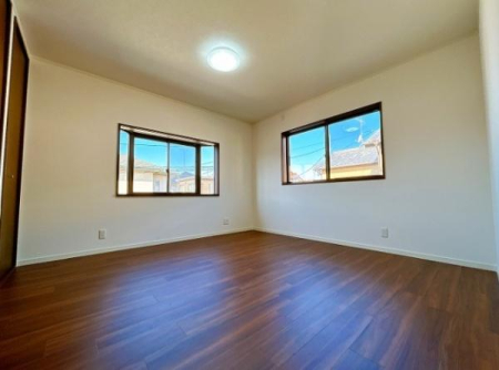 �m�� �k���m��6���̗l�q