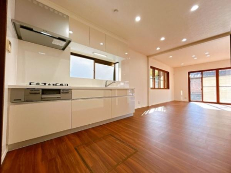 �L�b�`�� �L�b�`���̗l�q