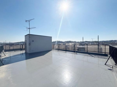 �o���R�j�[ -