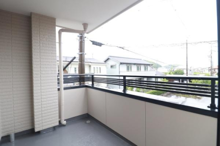 �o���R�j�[ -