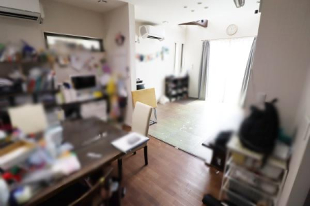 ���r���O -