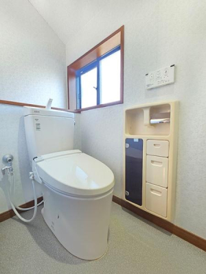 �g�C�� �������֍��t���̃g�C���ŁA��N��ʂ��ĉ��K�ɂ����p�ł��܂��B