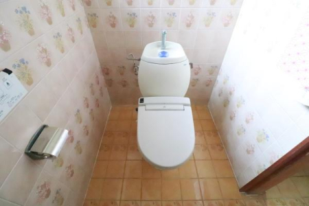 �g�C�� �������֍��t���̃g�C���̗l�q