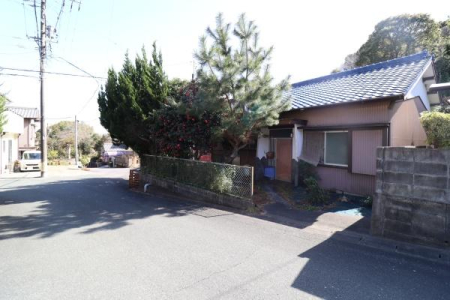 �O�ʓ��H�܂ތ��n�ʐ^ -