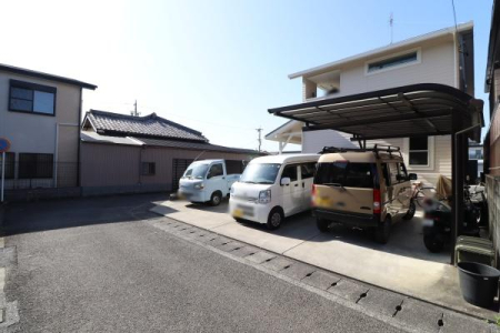 �O�ʓ��H�܂ތ��n�ʐ^ -