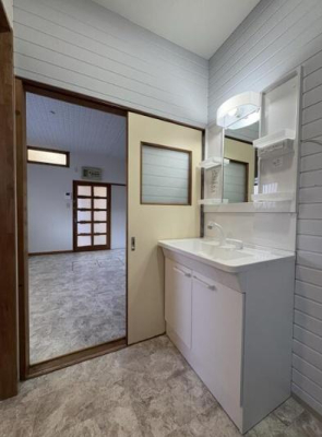 ���ʑ�E���ʏ� ���ʑ���V�i�Ɍ����ς݁I�O�ʋ����Ɏ��[�X�y�[�X������A�q���p�i��|���p�i���X�b�L���Еt���܂��B