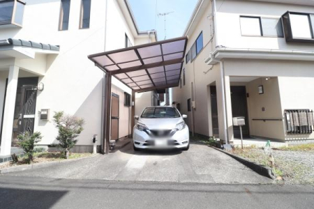 �O�ʓ��H�܂ތ��n�ʐ^ -