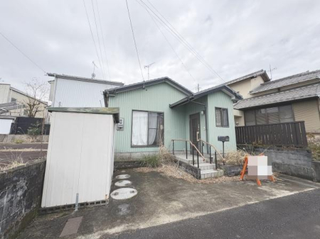 ���n�O�ώʐ^ ���ԏ�̓R���p�N�g�J�[�ł���Γ��ɉ\�ł��B