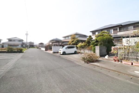 �O�ʓ��H�܂ތ��n�ʐ^ �O�ʓ��H