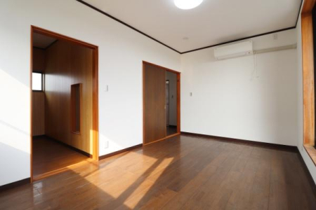 �m�� 2�K�m����12���̗l�q
�N���[�[�b�g�t����