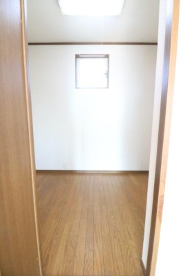 ���[ �G�ߕ��̕ۊǂ͂������A���ւ��̕����Ƃ��Ă����p�ł���֗��ȋ�Ԃł��B