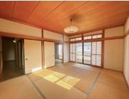 �a�� 2�K�a��10���̗l�q