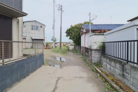 �O�ʓ��H�܂ތ��n�ʐ^ -