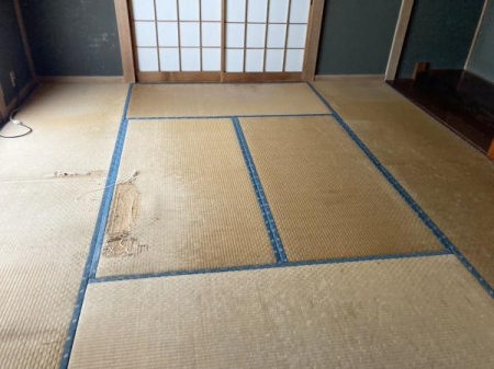 �a�� �a��