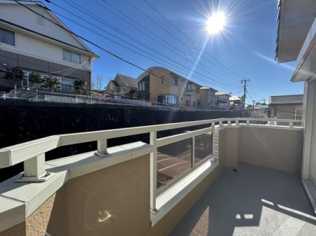 �o���R�j�[ -