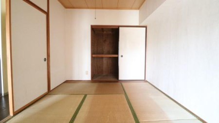 �a�� �a��