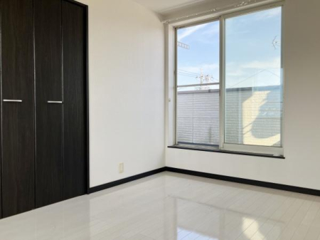 �m�� �y�RF�m���z���r���O�Ƌ������ʂ̊K�ɂ��邱�ƂŁA�v���C�x�[�g�ȋ�Ԃ����S���Ċm�ۂł��܂���