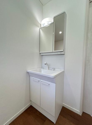 ���ʑ�E���ʏ� 2�K���ʑ���V�i�I