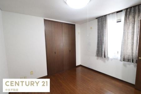 �m�� 2�K�m��6.7��