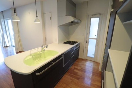 �L�b�`�� -