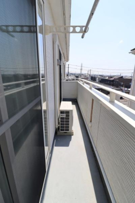 �o���R�j�[ -