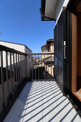 �o���R�j�[ -