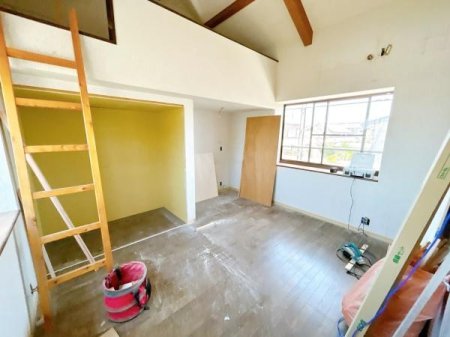 �m�� -