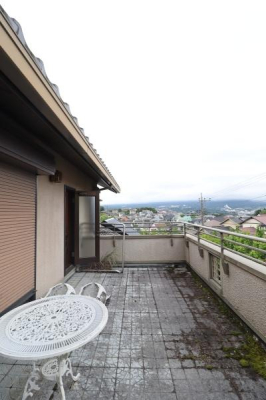 �o���R�j�[ -