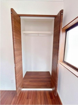 ���[ 2F�쓌�m����U�����[�̗l�q
