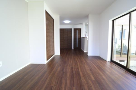 ���r���O LDK��16.5���̗l�q
