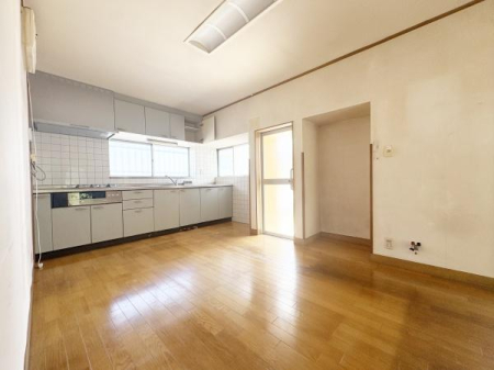 �L�b�`�� �傫�ȑ��Ƃ�Ƃ肠��X�y�[�X�œ��X�̂����������K�Ɂ�