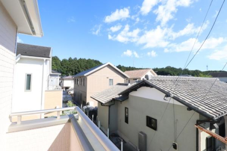 �Z�˂���̒��]�ʐ^ -