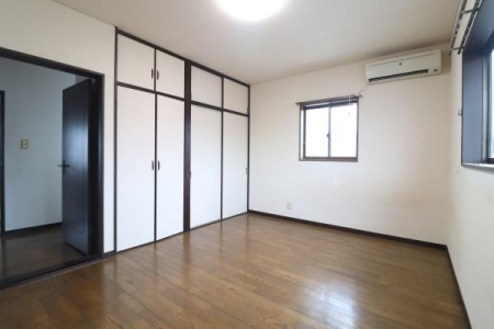�m�� -