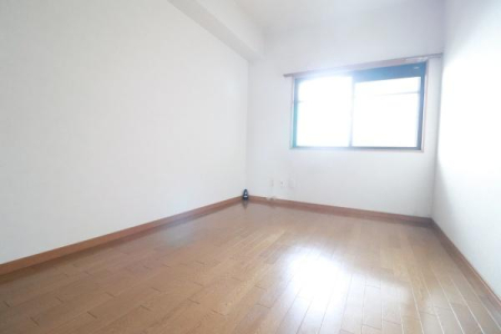 �m�� -