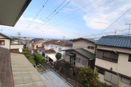 �Z�˂���̒��]�ʐ^ -