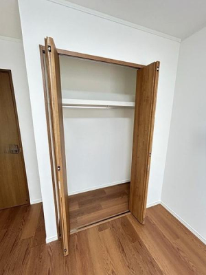 ���[ 2F�m����6.4���̃N���[�[�b�g