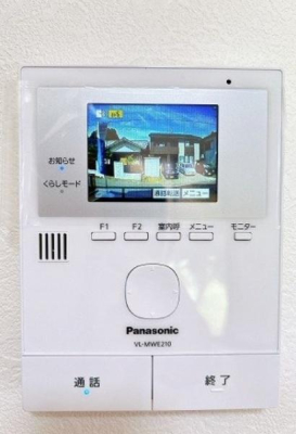 ���̑� TV���j�^�[�t���C���^�[�z��