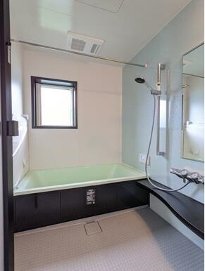 浴室　1.25坪のバスルーム！